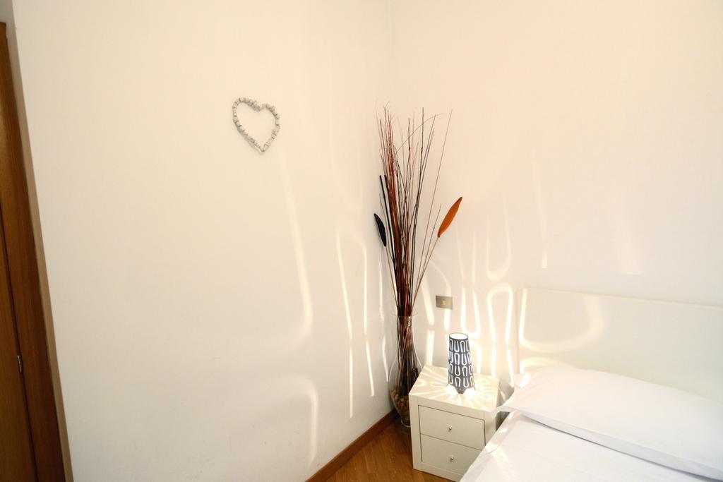 We Love It - Bestbnb Garbatella Rome Luaran gambar